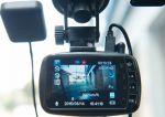 Camera hành trình đặt taplo xe hơi
